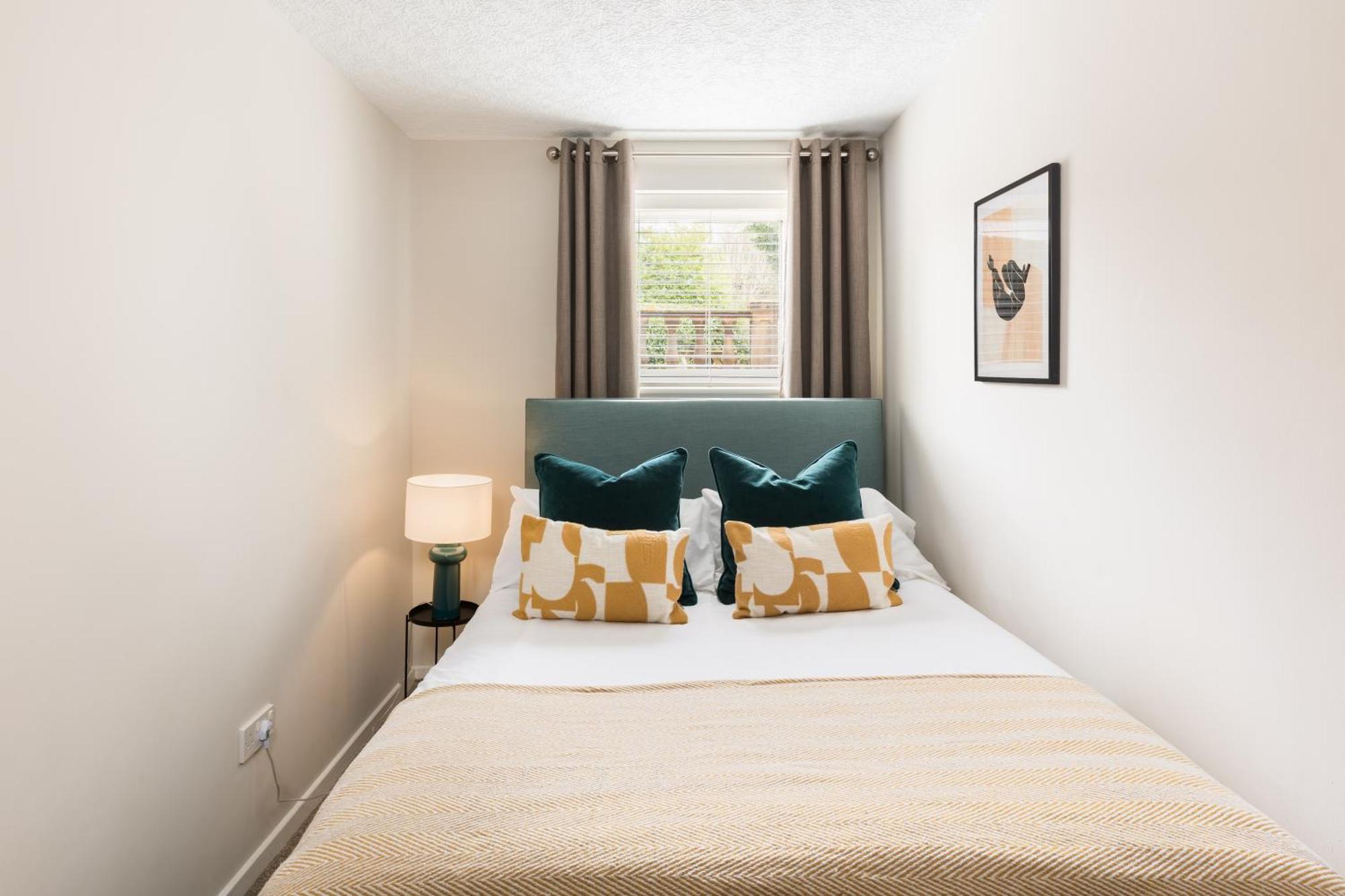 Modern 2-Bedroom Apartments With Free Parking In Leamington Spa Eksteriør bilde