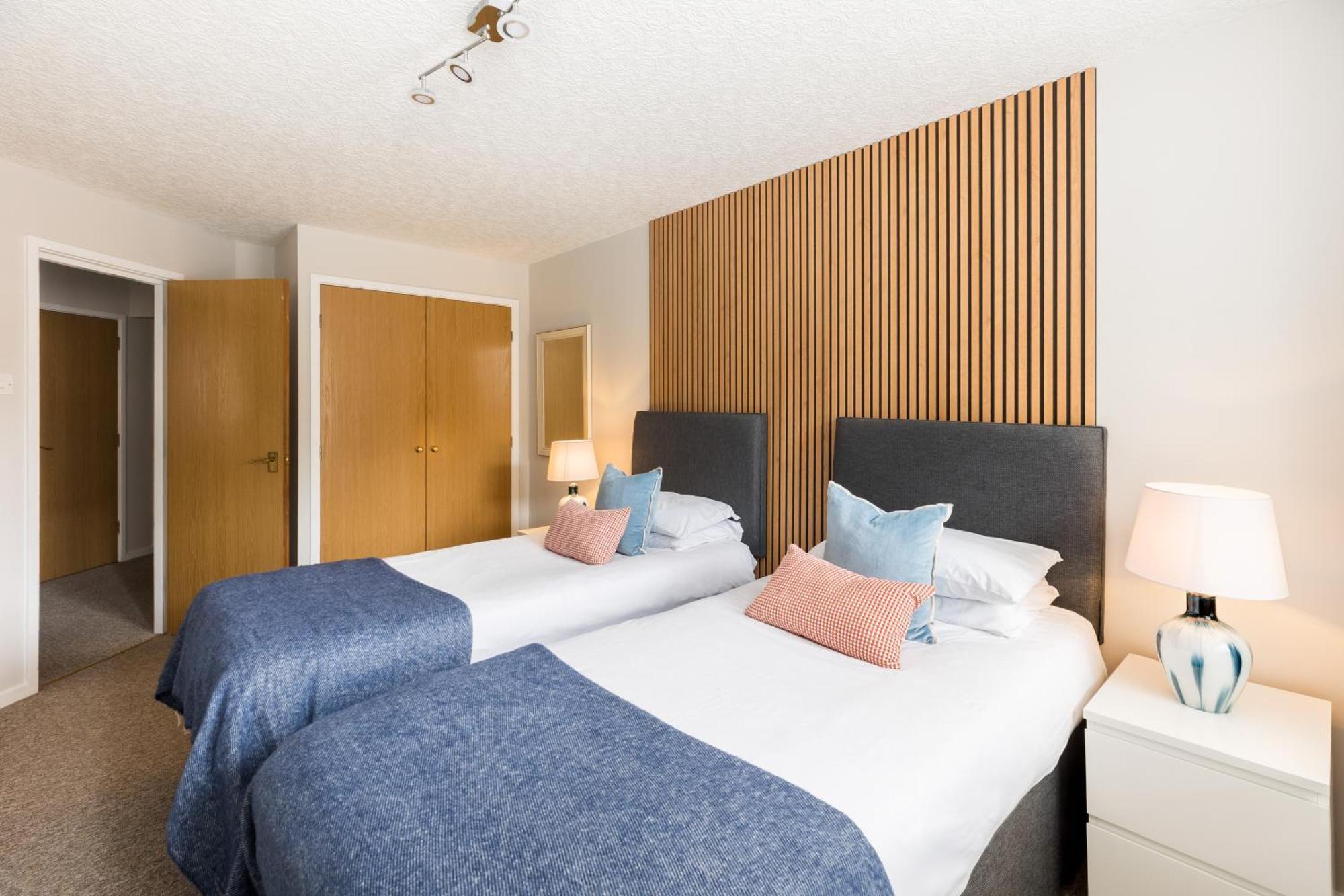 Modern 2-Bedroom Apartments With Free Parking In Leamington Spa Eksteriør bilde