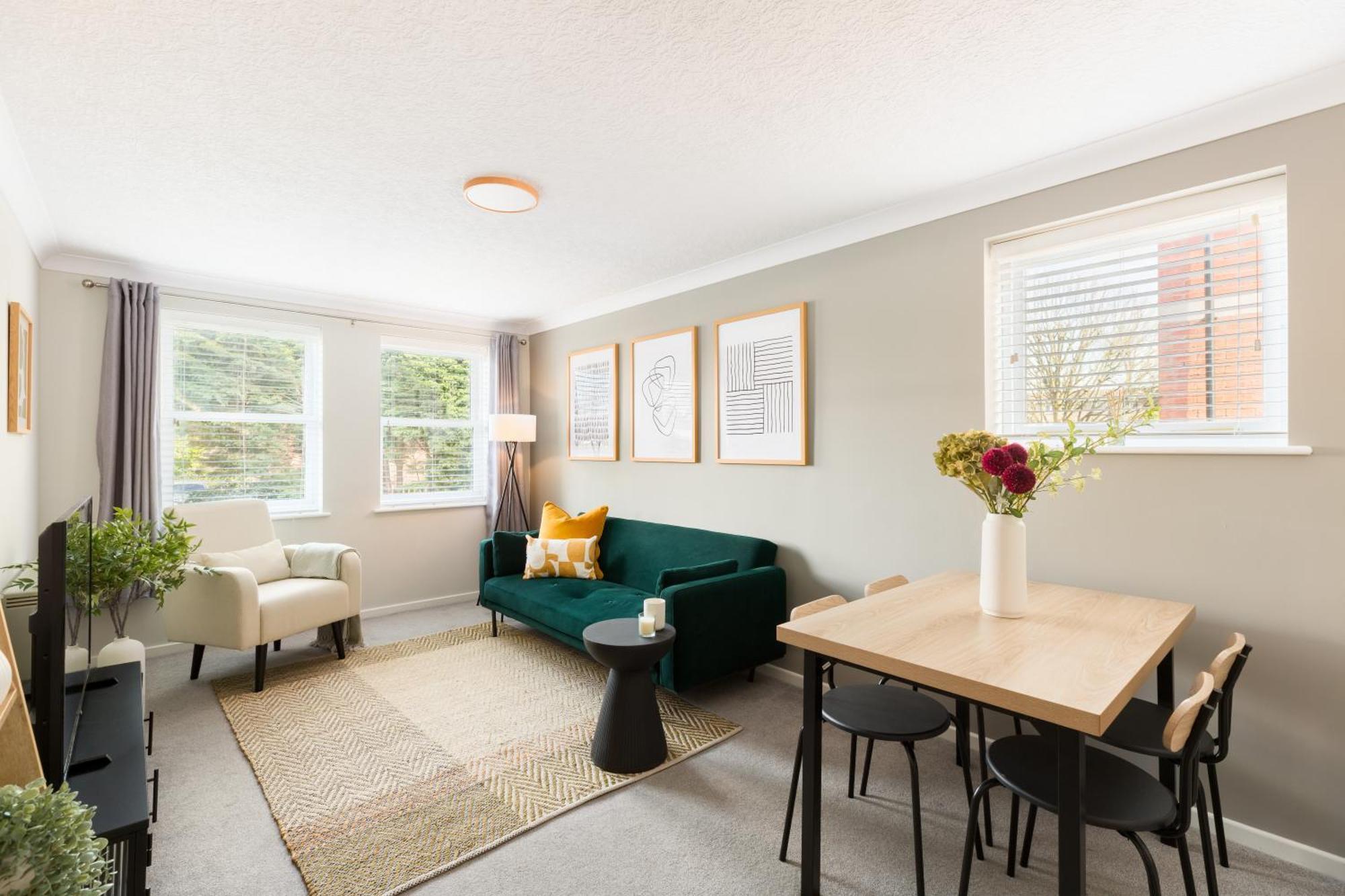 Modern 2-Bedroom Apartments With Free Parking In Leamington Spa Eksteriør bilde